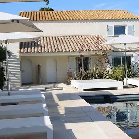 Mas Des Cabidoules Bed & Breakfast Saintes-Maries-de-la-Mer Exterior foto